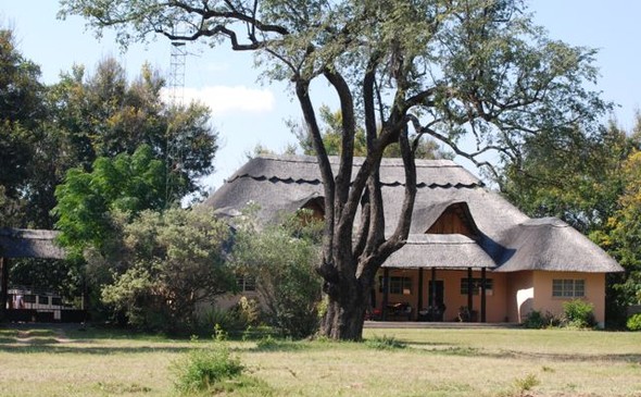 Bushbuck River House