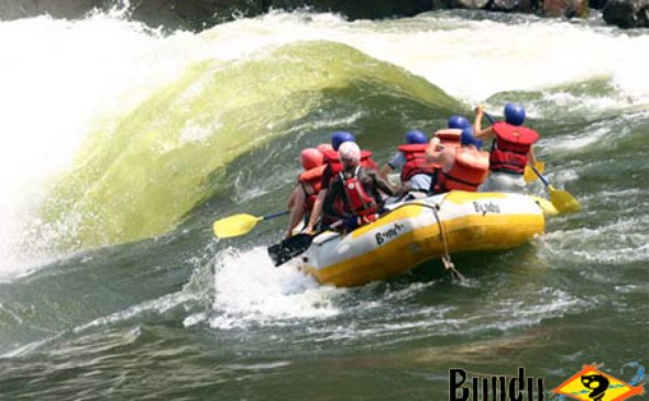 Under the Spray Tour with Bundu Adventures